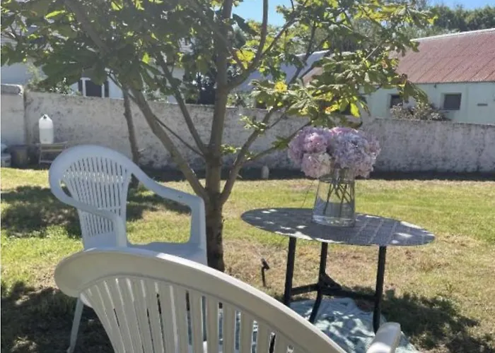 Chalé Cosy Kerry Caravan To Rest & Restore Along The Waway Listowel
